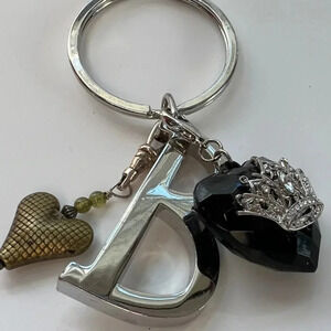 Keychain “B” with hearts